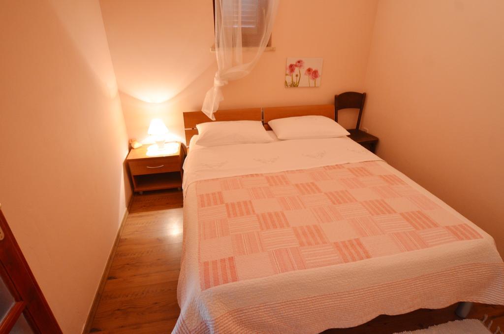 Apartment Ivanka Ровінь Екстер'єр фото